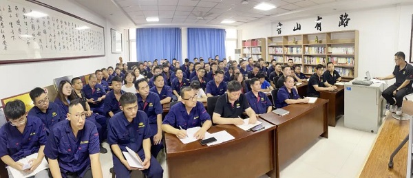 公司組織開展質（zhì）量培訓活動1.jpg
